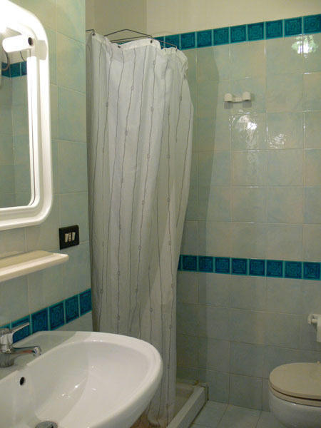 Casanoemi 2 Bed and Breakfast Cagliari Kamer foto