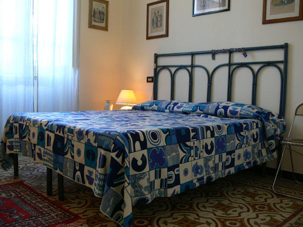Casanoemi 2 Bed and Breakfast Cagliari Kamer foto